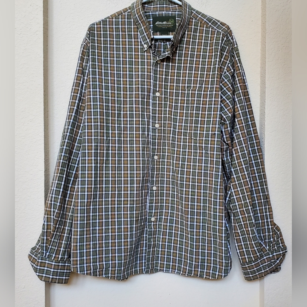 Eddie Bauer Multicolor Plaid Men's Shirt.   Size XL